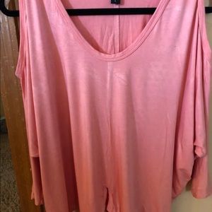 KAREN KANE TIE FRONT TOP. SIZE LARGE
